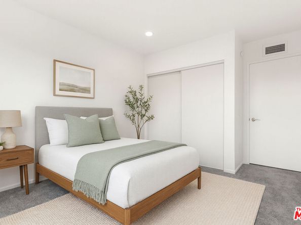 14500 Van Nuys Boulevard 33, Panorama City CA 91402