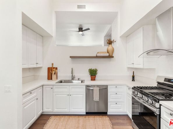 14500 Van Nuys Boulevard 33, Panorama City CA 91402