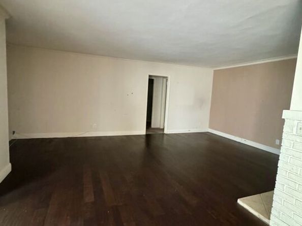 12030 Rochester Avenue 207, Los Angeles CA 90025