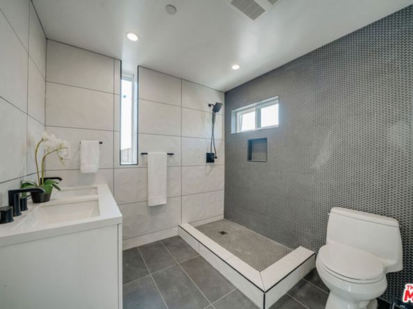739 N Mariposa Avenue, Los Angeles CA 90029