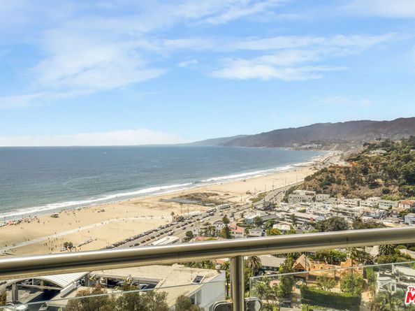 201 Ocean Avenue 1206P, Santa Monica CA 90402