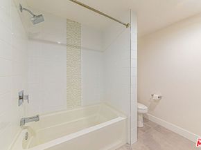 1101 S Harvard Boulevard 303, Los Angeles CA 90006