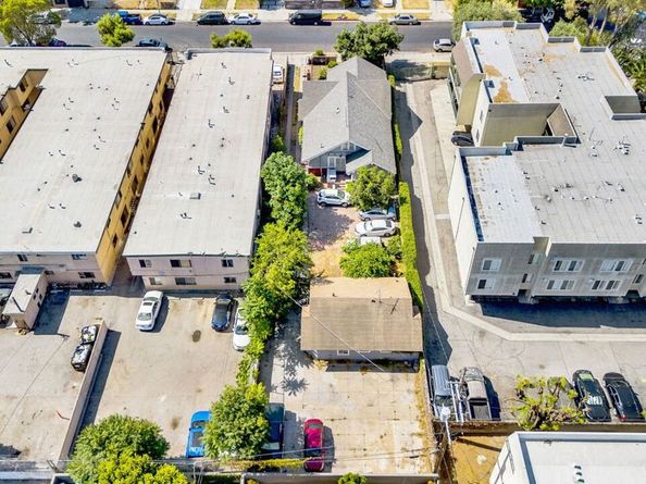 1215 W 39th Place, Los Angeles CA 90037