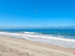 6935 Trolleyway, Playa Del Rey CA 90293