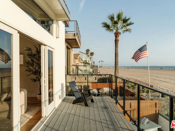 6935 Trolleyway, Playa Del Rey CA 90293