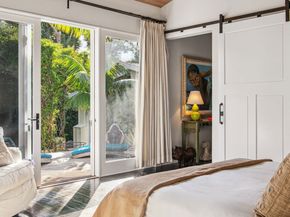 7059 Fernhill Drive, Malibu CA 90265