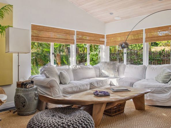 7059 Fernhill Drive, Malibu CA 90265