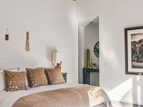 7059 Fernhill Drive, Malibu CA 90265