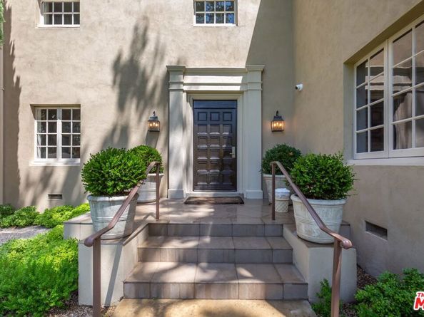 400 S Hudson Avenue, Los Angeles CA 90020
