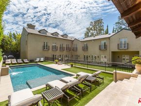 400 S Hudson Avenue, Los Angeles CA 90020