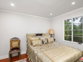 4310 Cedarhurst Circle, Los Angeles CA 90027