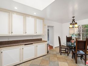 4310 Cedarhurst Circle, Los Angeles CA 90027