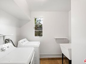 4310 Cedarhurst Circle, Los Angeles CA 90027