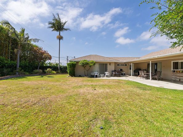 5420 S Holt Avenue, Los Angeles CA 90056