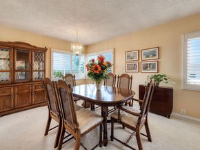 5420 S Holt Avenue, Los Angeles CA 90056