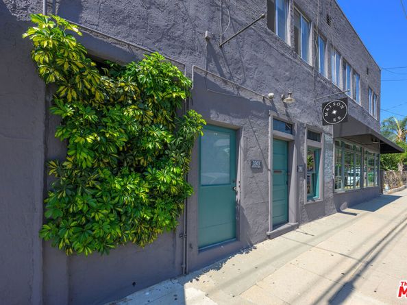 3301 Division Street, Los Angeles CA 90065