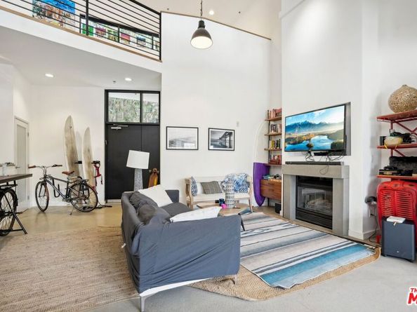 815 Hampton Drive 3, Venice CA 90291
