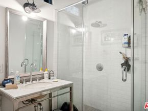 815 Hampton Drive 3, Venice CA 90291