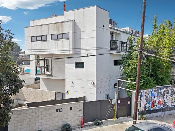 815 Hampton Drive 3, Venice CA 90291