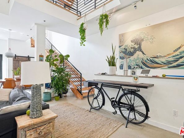 815 Hampton Drive 3, Venice CA 90291