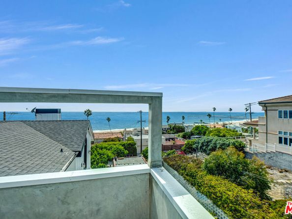 265 Redlands Street, Playa Del Rey CA 90293