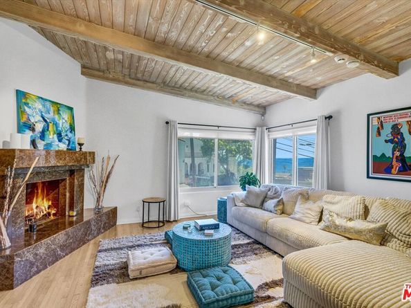 265 Redlands Street, Playa Del Rey CA 90293
