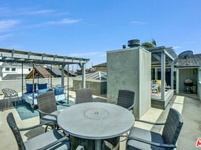 265 Redlands Street, Playa Del Rey CA 90293