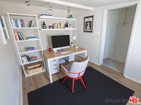 1060 22nd Street, Santa Monica CA 90403