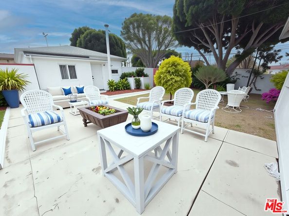 1060 22nd Street, Santa Monica CA 90403