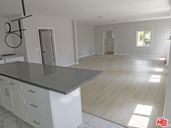1060 22nd Street, Santa Monica CA 90403