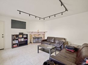 12119 Falcon Crest Way, Porter Ranch CA 91326