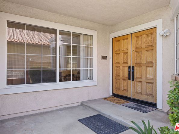 12119 Falcon Crest Way, Porter Ranch CA 91326