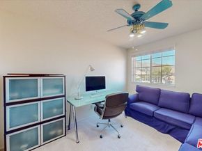 12119 Falcon Crest Way, Porter Ranch CA 91326