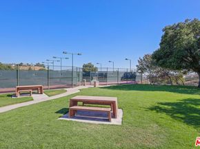 12119 Falcon Crest Way, Porter Ranch CA 91326