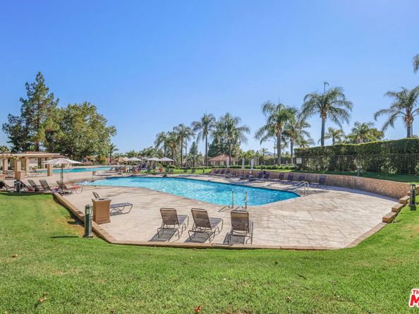 12119 Falcon Crest Way, Porter Ranch CA 91326