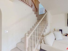 12119 Falcon Crest Way, Porter Ranch CA 91326