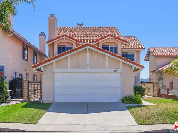 12119 Falcon Crest Way, Porter Ranch CA 91326