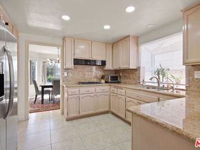 12119 Falcon Crest Way, Porter Ranch CA 91326