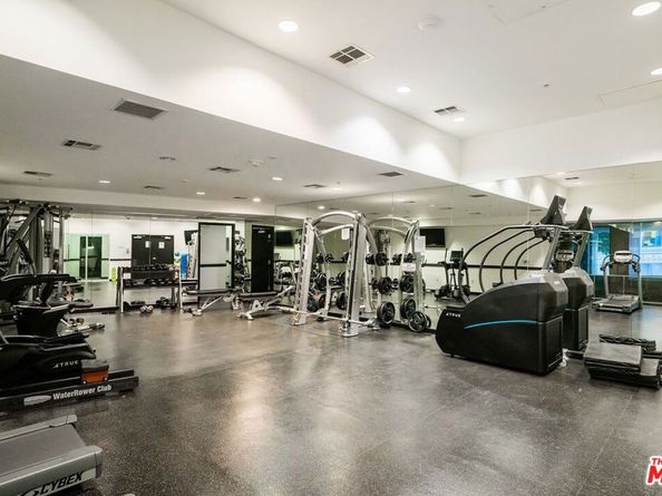 655 S Hope Street 1105, Los Angeles CA 90017