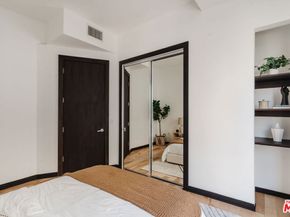 655 S Hope Street 1105, Los Angeles CA 90017