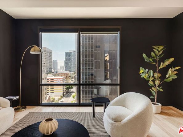 655 S Hope Street 1105, Los Angeles CA 90017