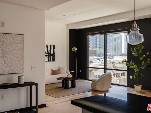 655 S Hope Street 1105, Los Angeles CA 90017