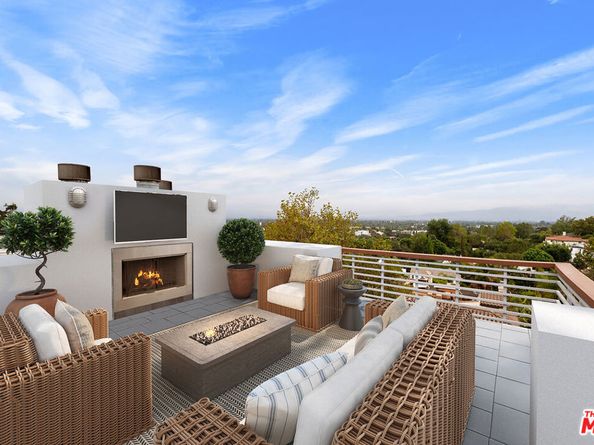 13424 Contour Drive, Sherman Oaks CA 91423