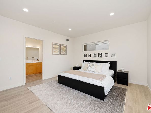 13424 Contour Drive, Sherman Oaks CA 91423