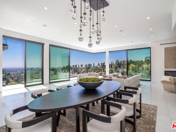 9406 Lloydcrest Drive, Beverly Hills CA 90210