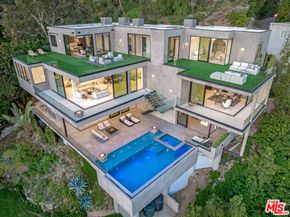 9406 Lloydcrest Drive, Beverly Hills CA 90210