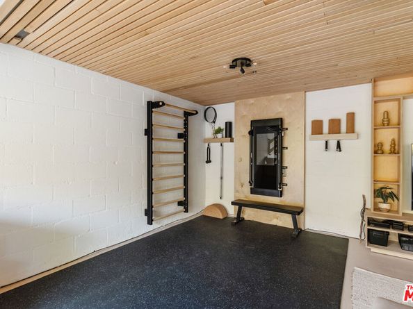 1231 Old Topanga Canyon Road, Topanga CA 90290