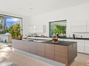 32802 PACIFIC COAST Highway, Malibu CA 90265