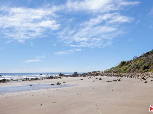 32802 PACIFIC COAST Highway, Malibu CA 90265