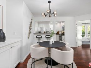8530 Holloway Drive 305, West Hollywood CA 90069